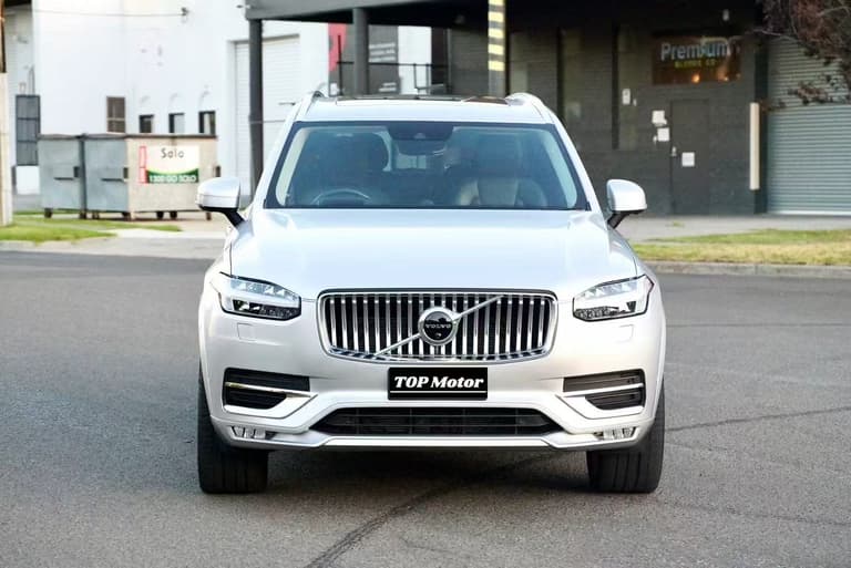 2022 Volvo XC90