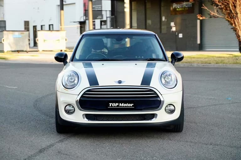 2018 Mini COOPER