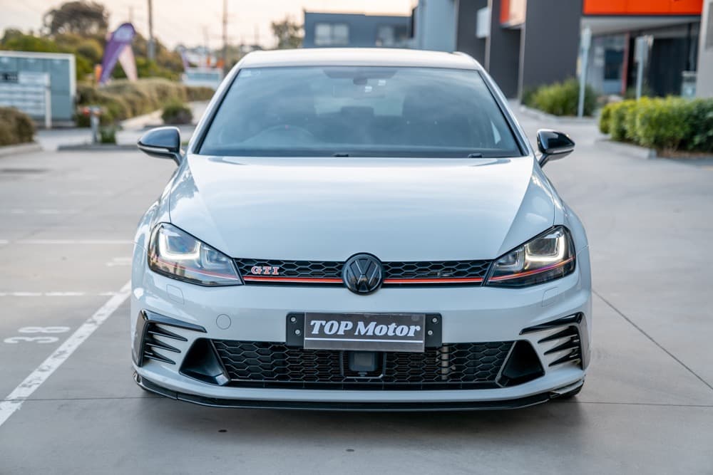 2016 Volkswagen GOLF VII